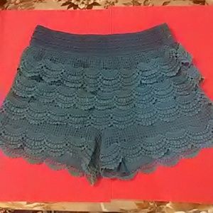 Lacy short